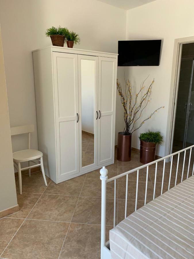 Le Tre Colonne Bed & Breakfast Melendugno Exterior photo