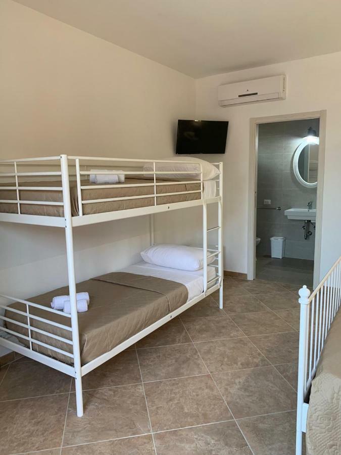Le Tre Colonne Bed & Breakfast Melendugno Exterior photo