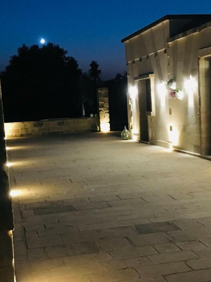 Le Tre Colonne Bed & Breakfast Melendugno Exterior photo